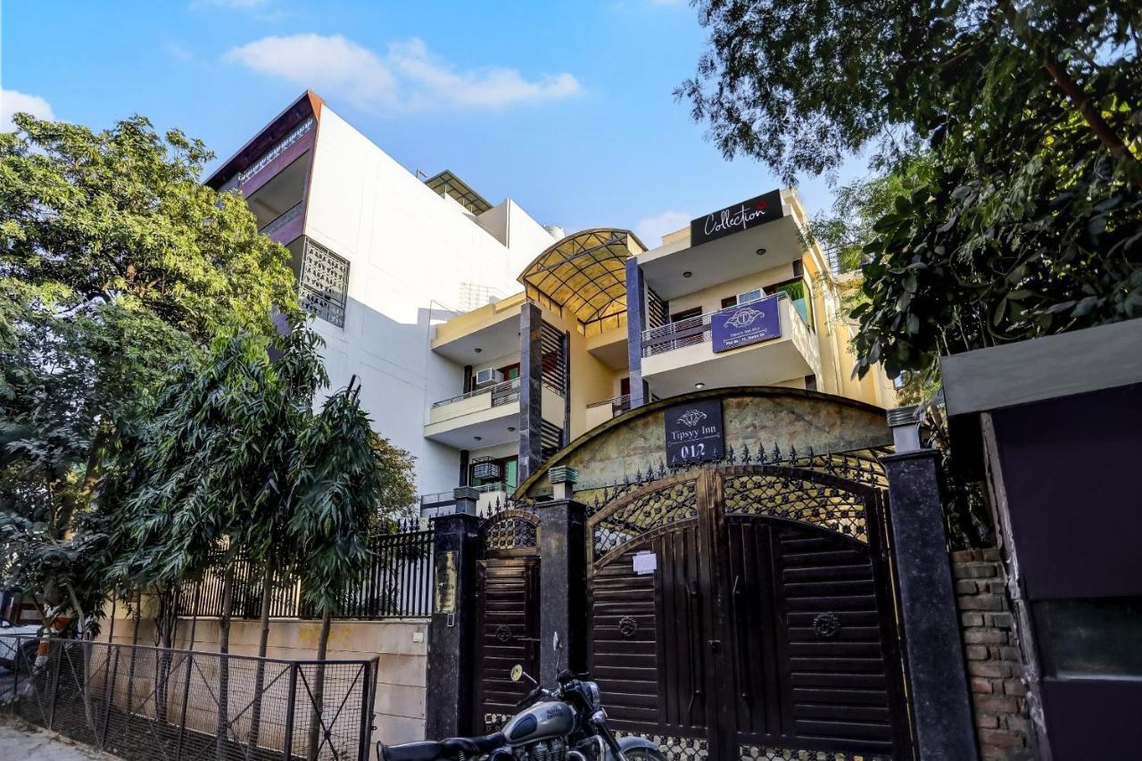 Capital O Uk House Residency Hotel Gurgaon Exterior photo